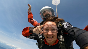 Saut en parachute avec coach Mélanie Bédard